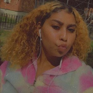 Meet your Posher, Minnah